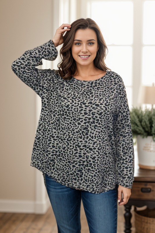 Chic in Cheetah Long Sleeve - Silver